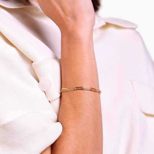 Female Model Wearing Gold Filled Paperclip Chain Bracelet Hazel