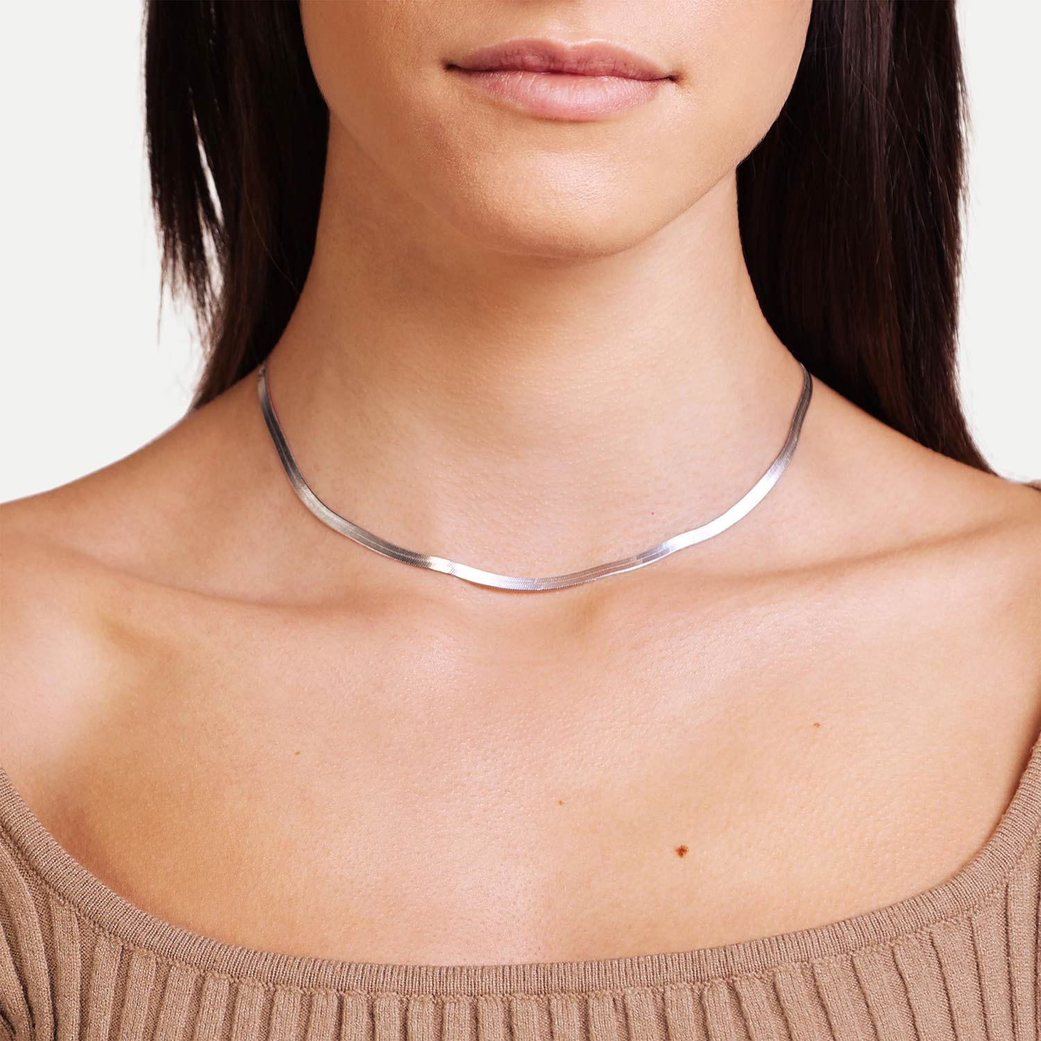 Female Model Wearing Sterling Silver Herringbone Chain Hannah - Playa Luna Jewelry